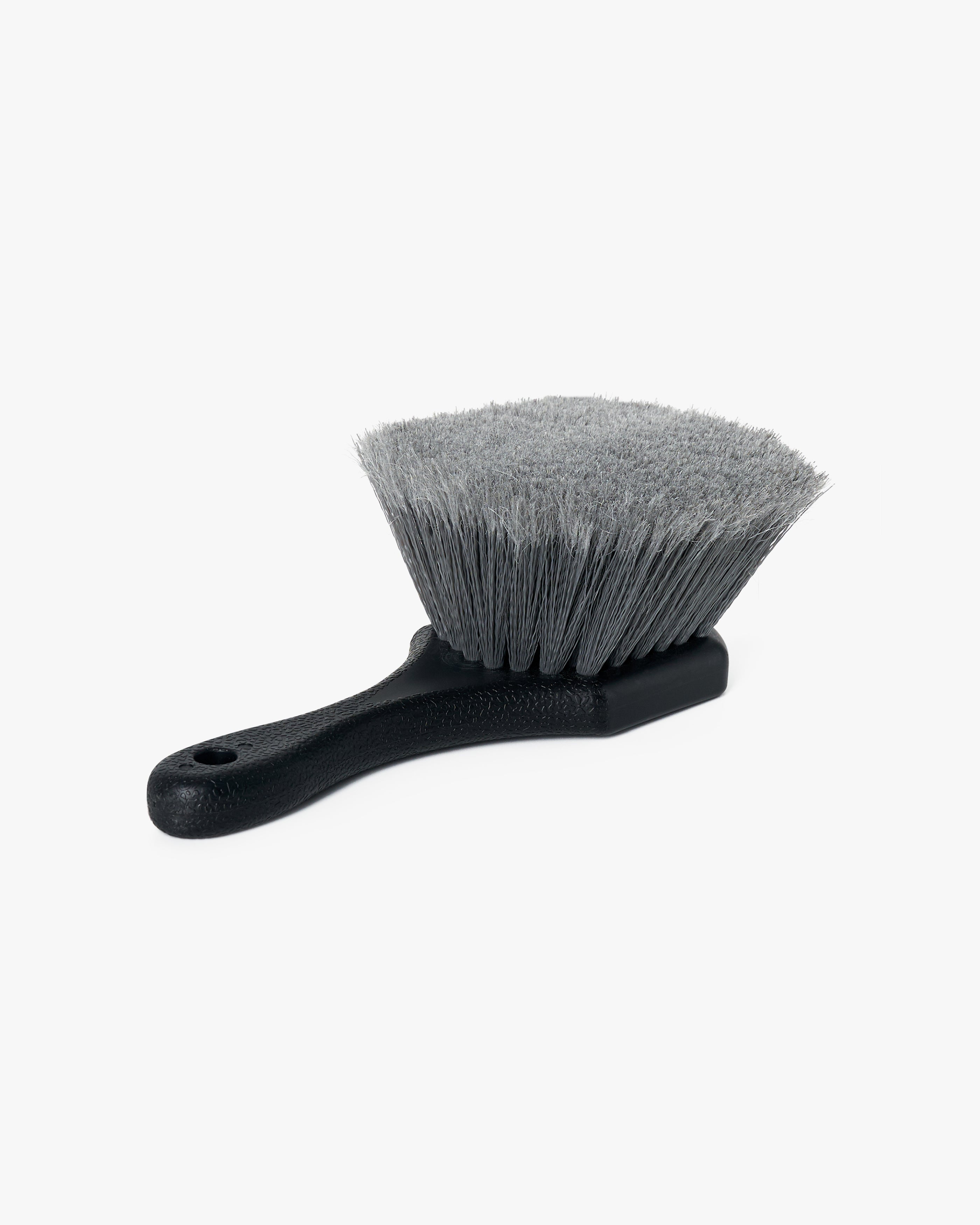 TYRE BRUSH