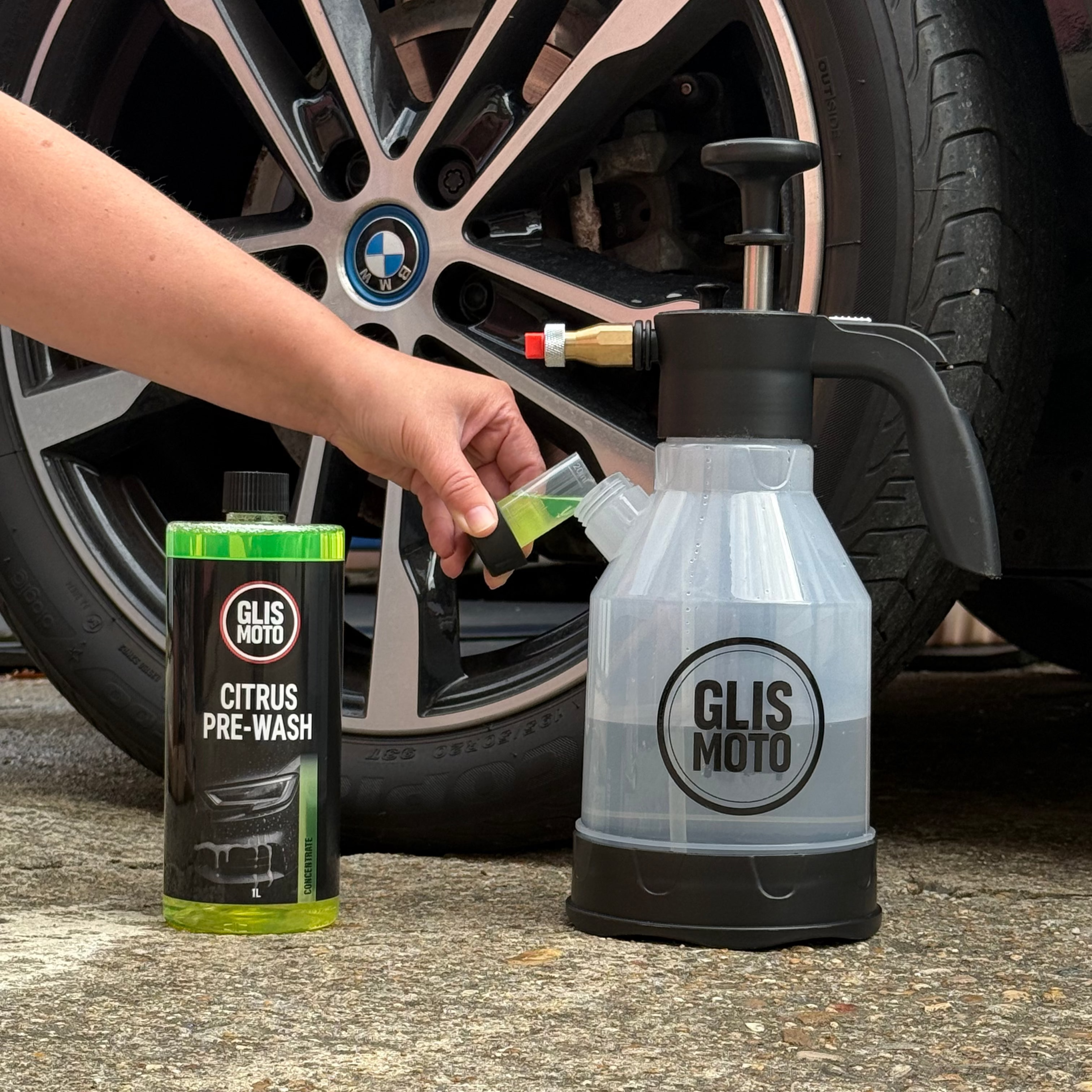 DOUBLE SPRAY BOTTLE KIT