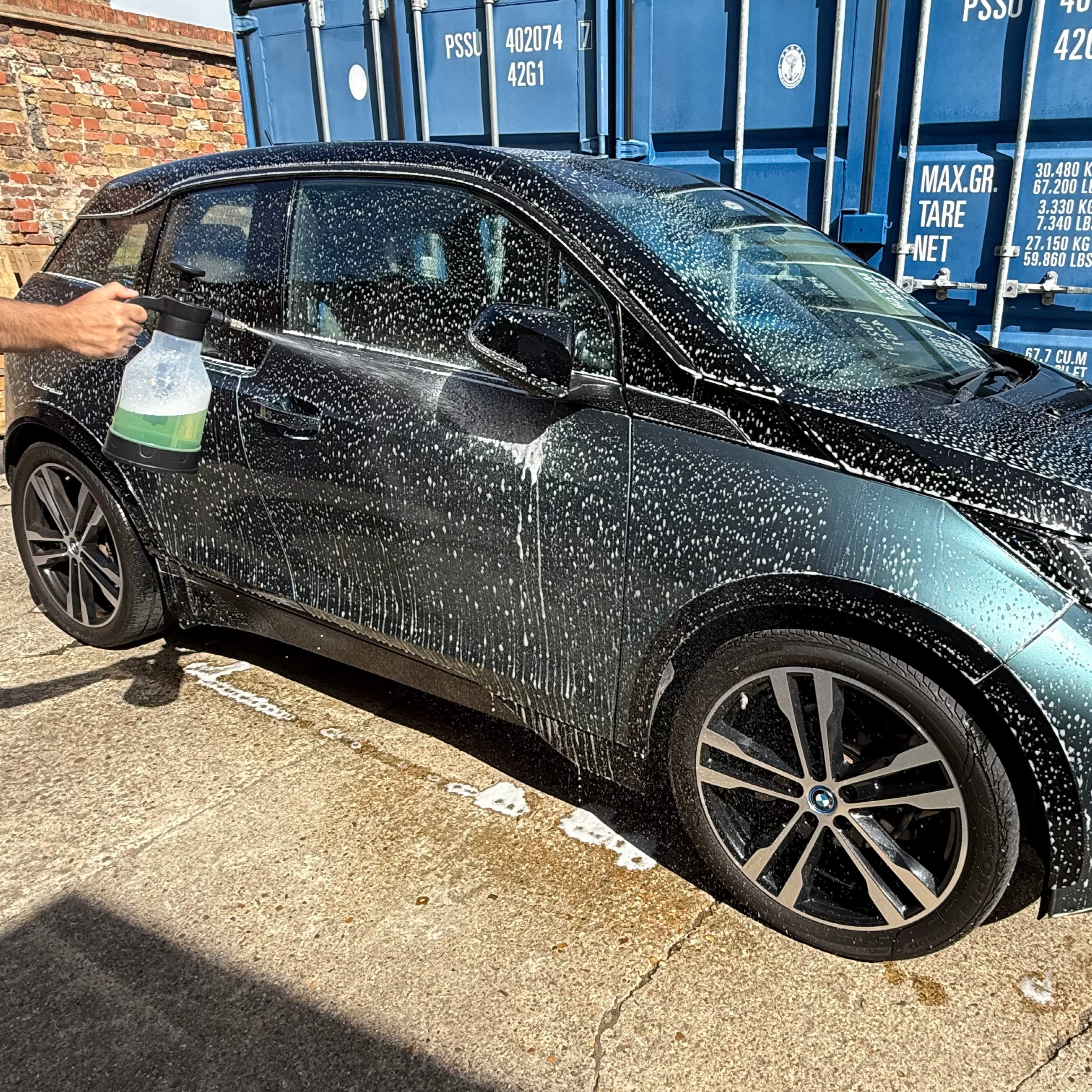 DOUBLE SPRAY BOTTLE WASH KIT