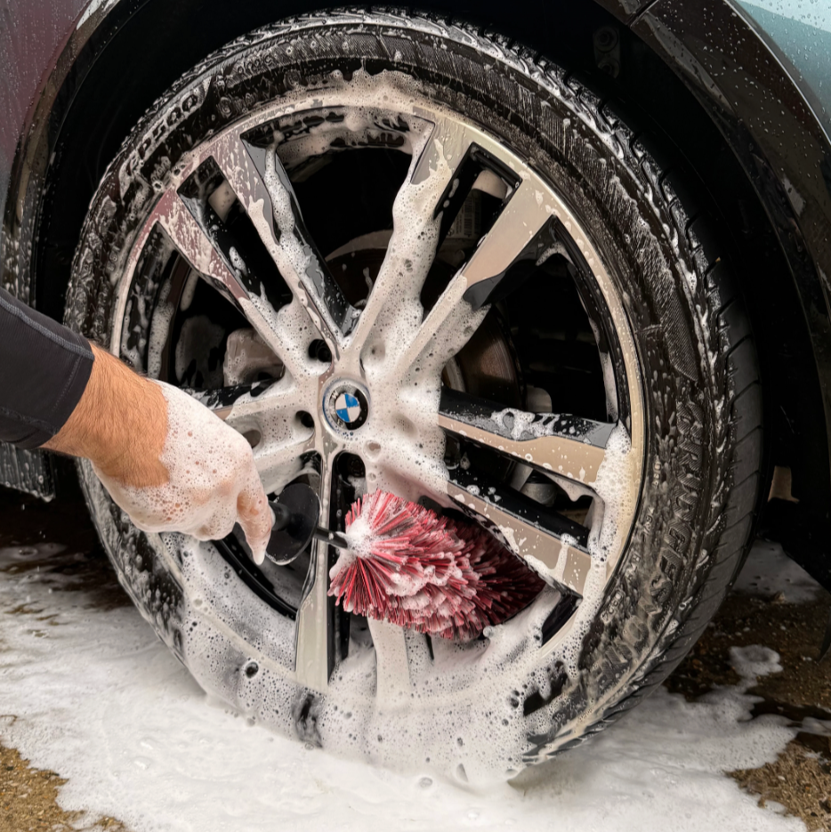 BIG DETAILING WHEEL BRUSH