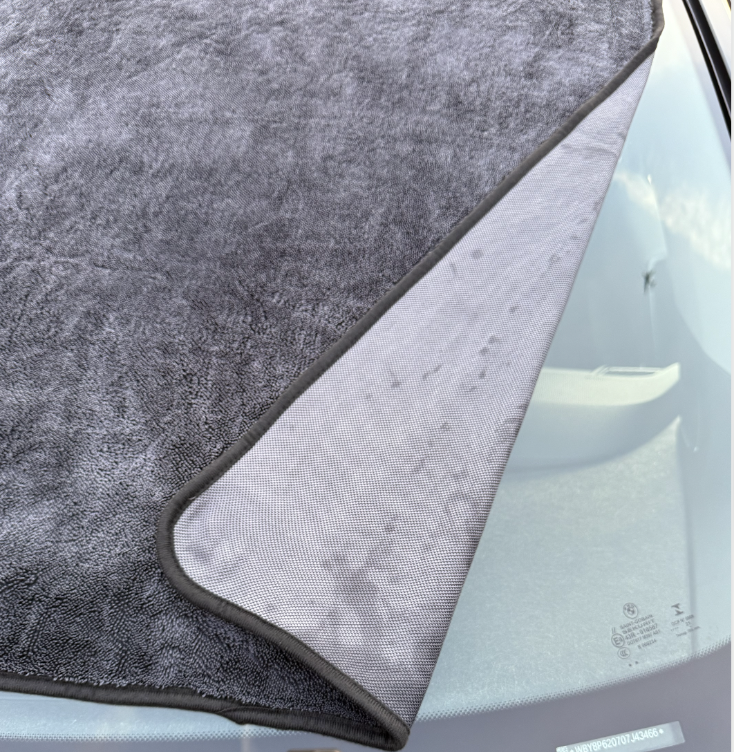 TWISTED LOOP DRYING TOWEL
