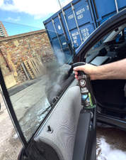 GLASS CLEANING KIT